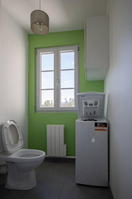 La Fontaine Neuve-Avallon-5 Personnes-1 Chambre-3 Lits-Parking-Wifi Zewnętrze zdjęcie