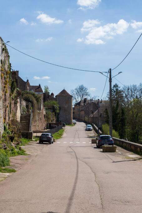 La Fontaine Neuve-Avallon-5 Personnes-1 Chambre-3 Lits-Parking-Wifi Zewnętrze zdjęcie