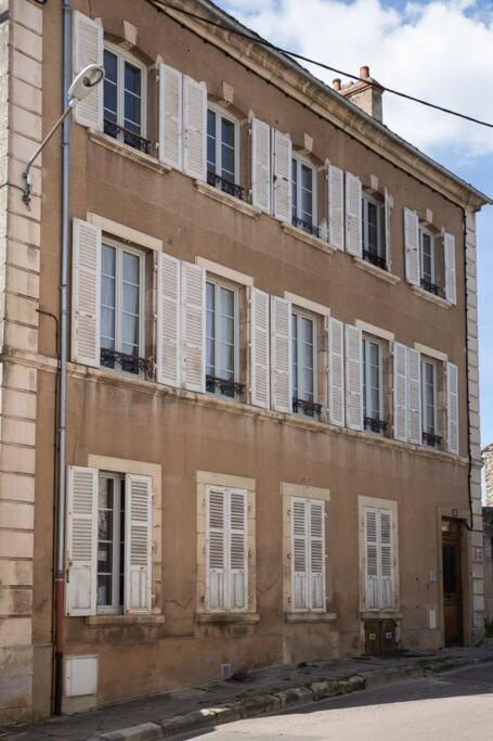 La Fontaine Neuve-Avallon-5 Personnes-1 Chambre-3 Lits-Parking-Wifi Zewnętrze zdjęcie