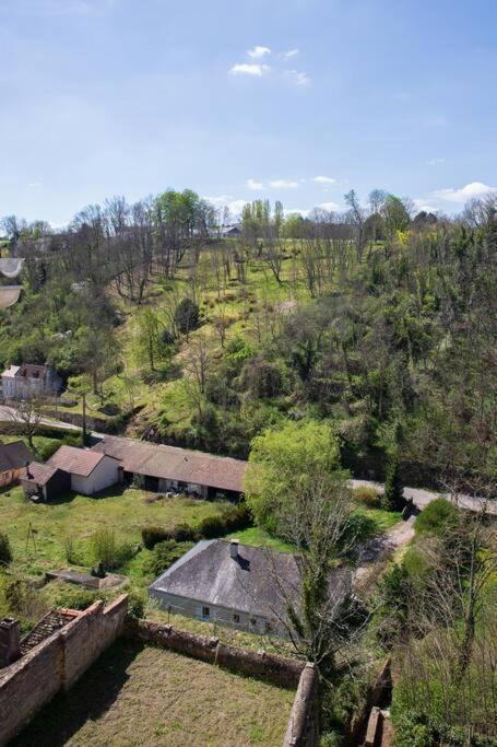 La Fontaine Neuve-Avallon-5 Personnes-1 Chambre-3 Lits-Parking-Wifi Zewnętrze zdjęcie